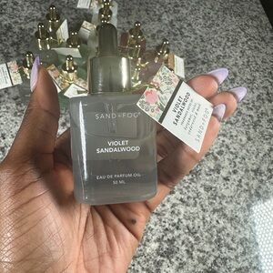 Sand+fog Violet sandlewood parfum oil